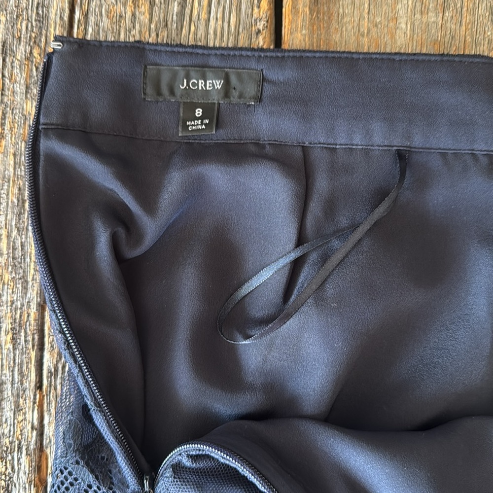 J. Crew Chantilly Lace Pencil Skirt Navy Blue Size 8 - Picture 3 of 12